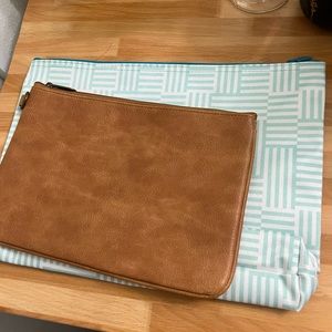 Thirty One Zipper Pouches